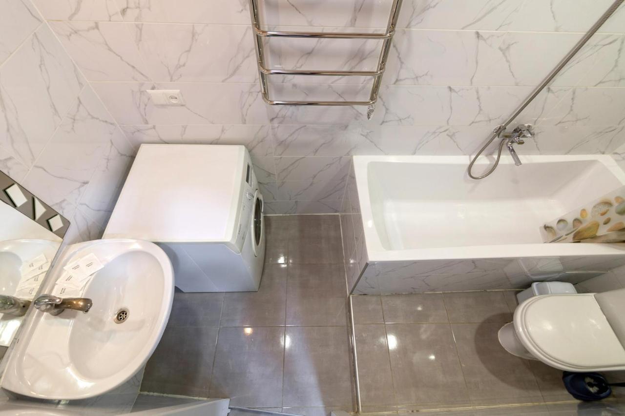 Leogrand Apartments Panteleimona Kulisha 27 Lviv Eksteriør bilde